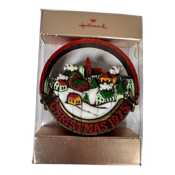 NWT Hallmark‎ 1975 Christmas Ornament - Picture 2 of 4